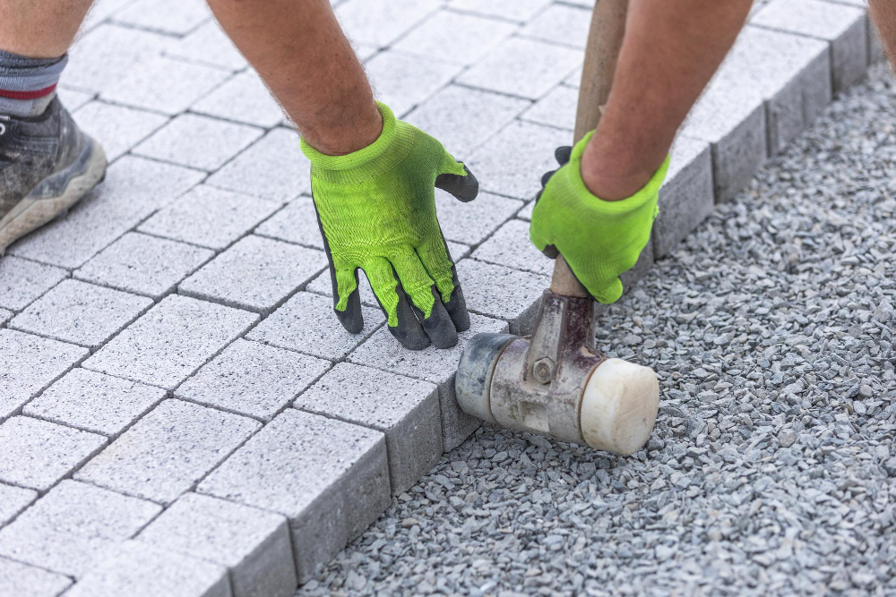 Paving installation in Delafield by Makofski team